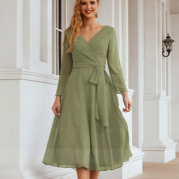 Stacees Bridal Made to Order Dress - Picture 4 of 5